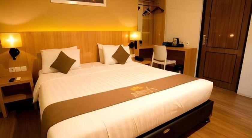 Hotel Ahava Magelang Dış mekan fotoğraf
